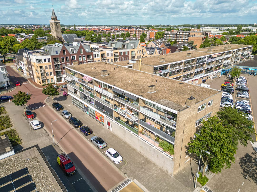 Photo 23 of Oegstgeesterweg 114