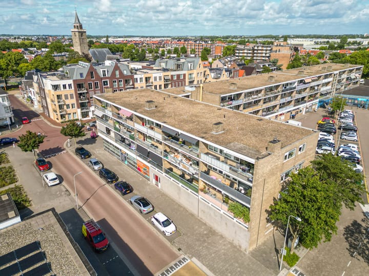 Photo 23 of Oegstgeesterweg 114