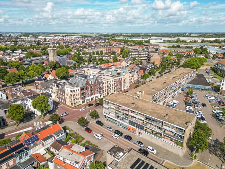 Photo 26 of Oegstgeesterweg 114