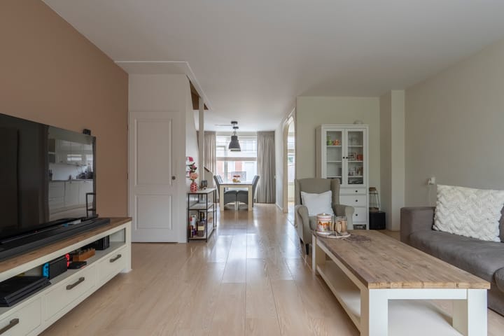 Foto 3 van Koningin Julianalaan 99