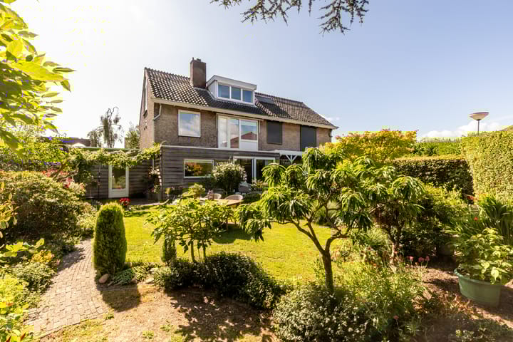 Foto 1 van C. Barendregtlaan 13