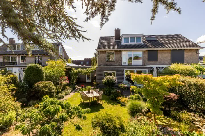 Foto 38 van C. Barendregtlaan 13