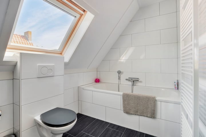 Photo 22 of Kanaaldijk 100