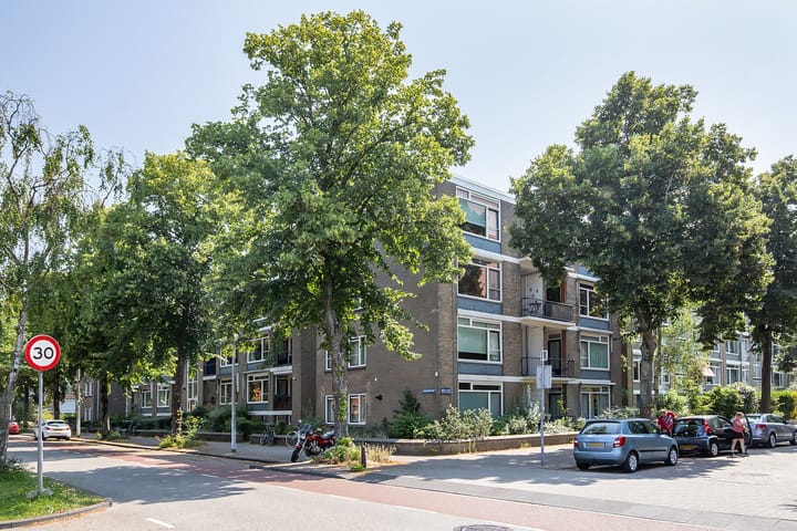 Photo 1 of Burggravenlaan 164