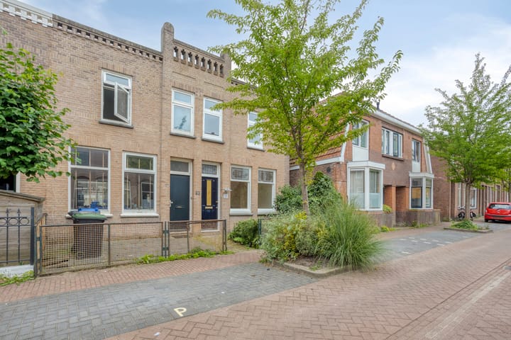 Foto 2 van Tolstoistraat 35