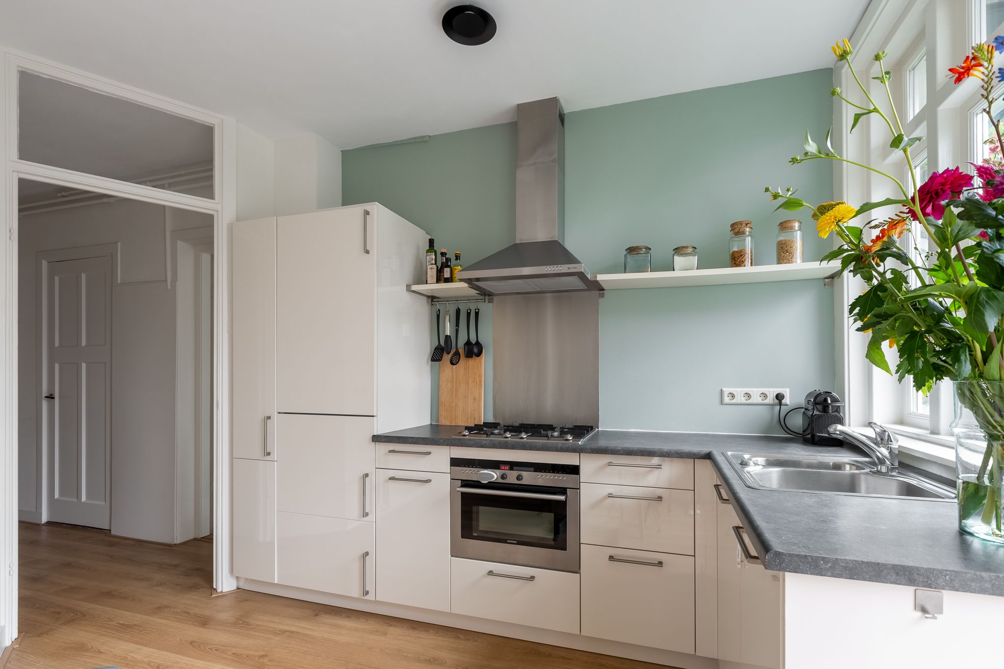 Foto 15 van Abbenesstraat 17-2