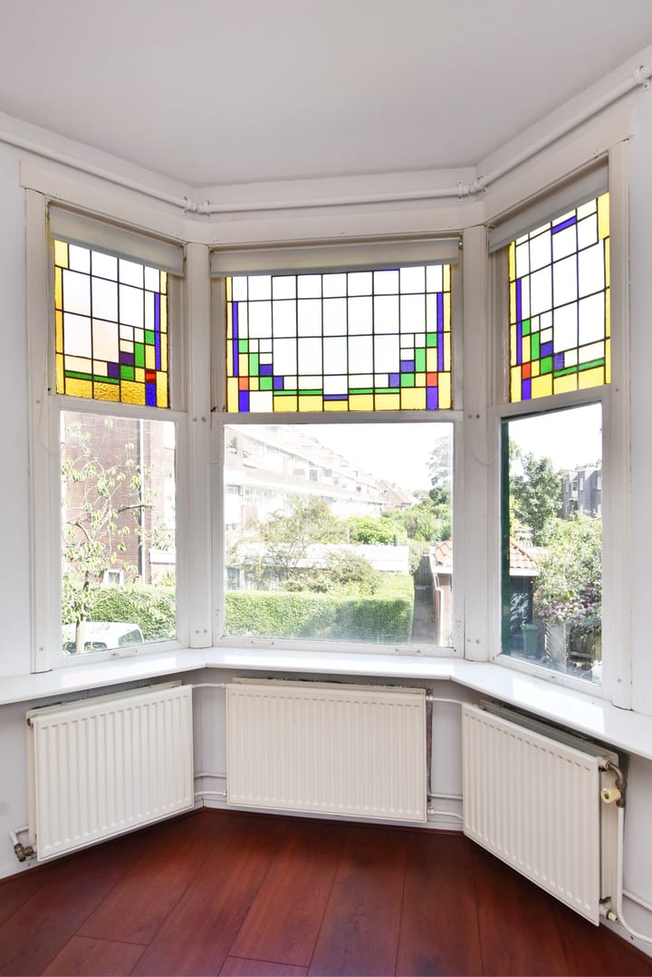 Foto 17 van van Montfoortstraat 11