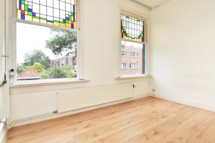 Foto 33 van van Montfoortstraat 11