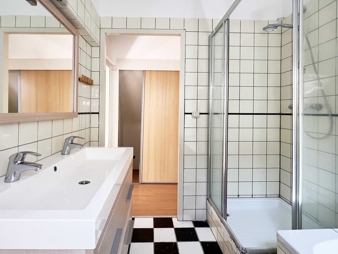 Photo 22 of Schiedamseweg 28-B02