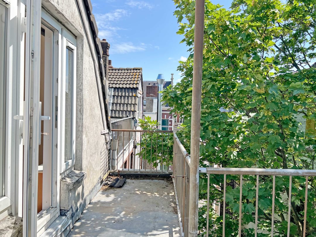 Photo 26 of Schiedamseweg 28-B02