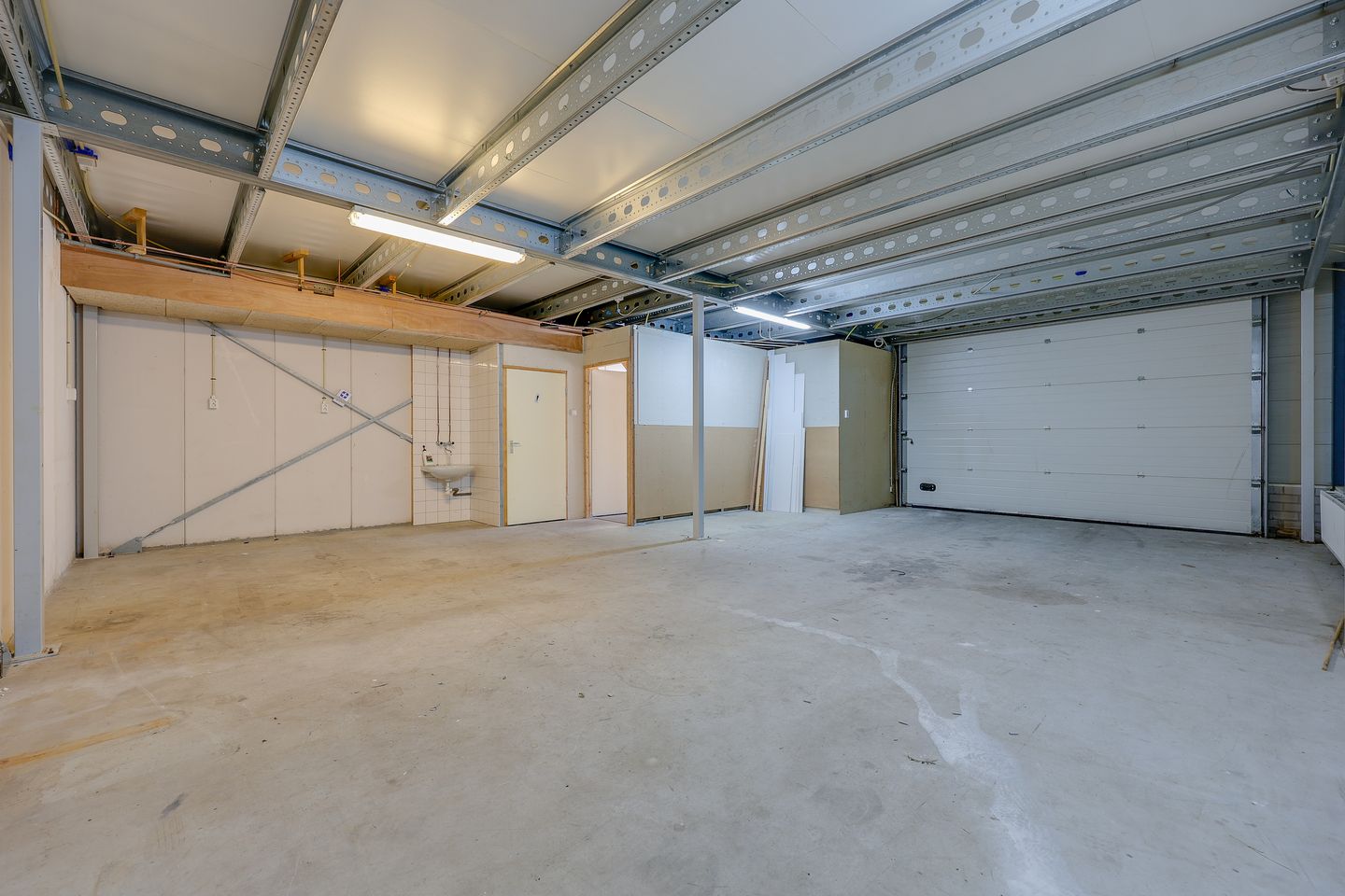 View photo 5 of Verlaatweg 50-A