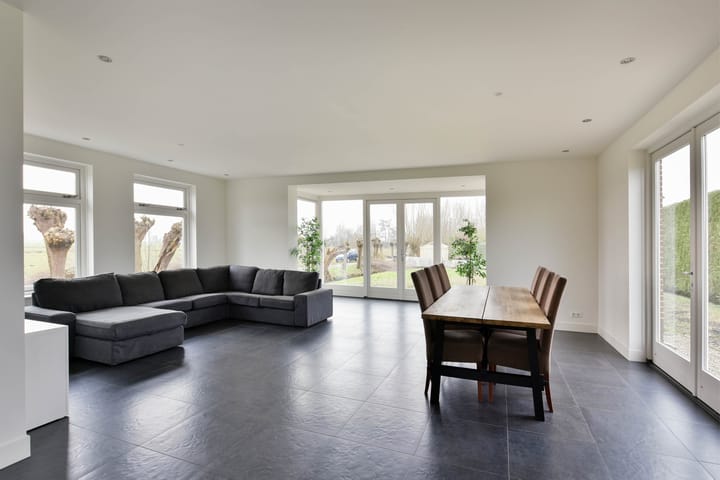 Photo 6 of Spengen 47