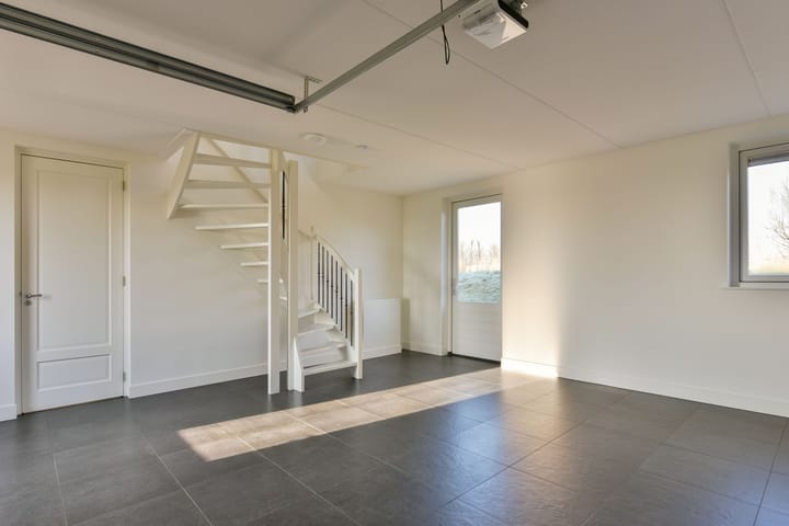 Photo 34 of Spengen 47