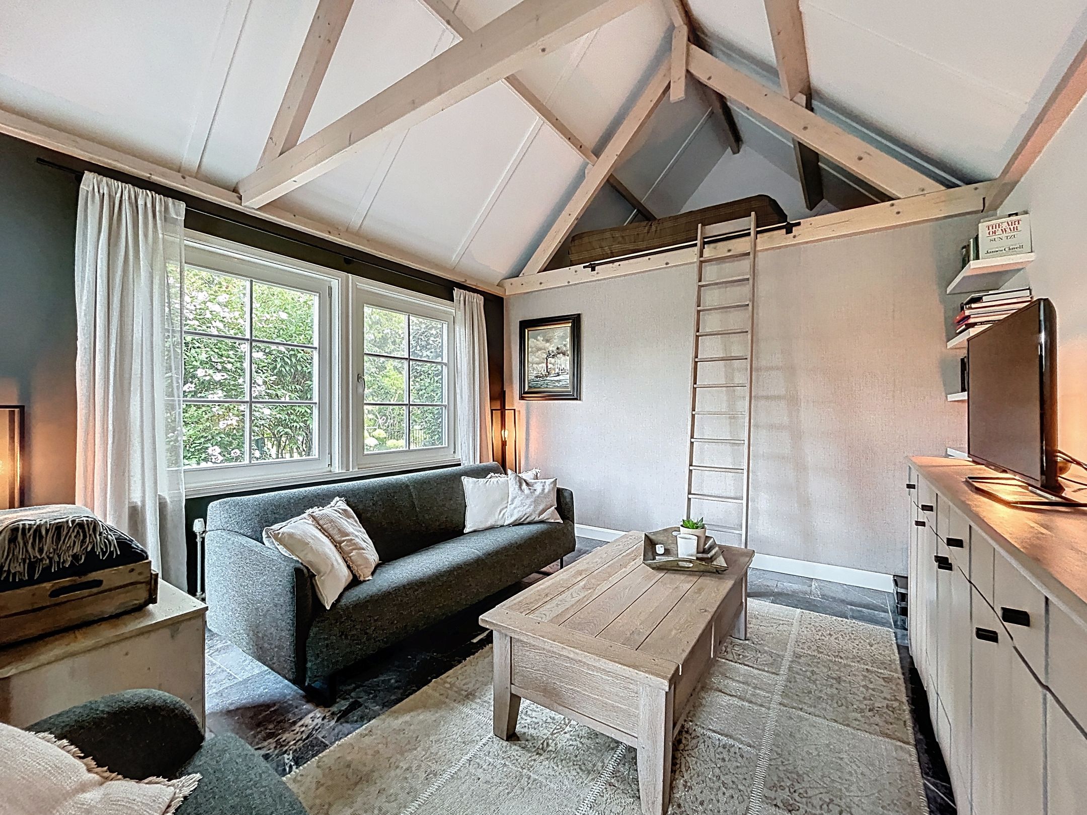 Foto 6 van Hogeweg 11