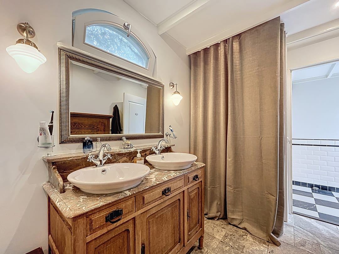 Foto 23 van Hogeweg 11