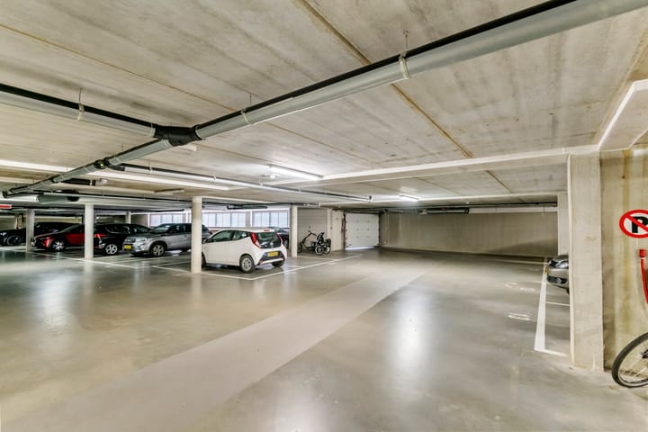 Foto 30 van Herman Kuijkstraat 15-13