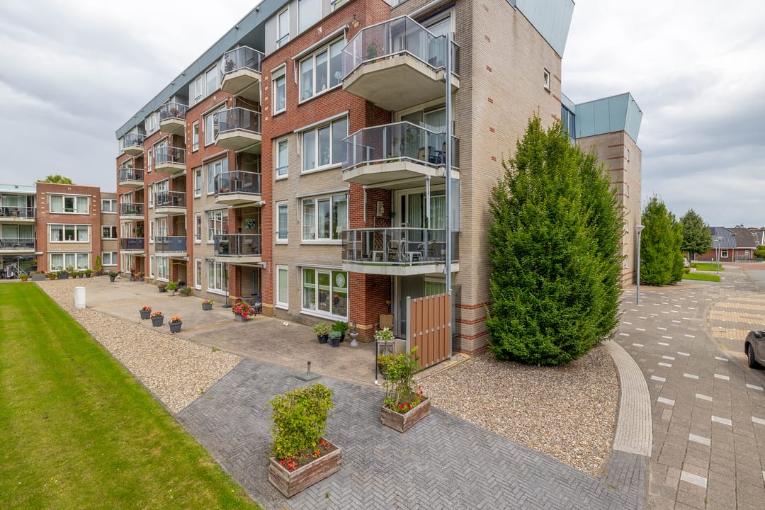 Photo 2 of Hofstraat 63-B19