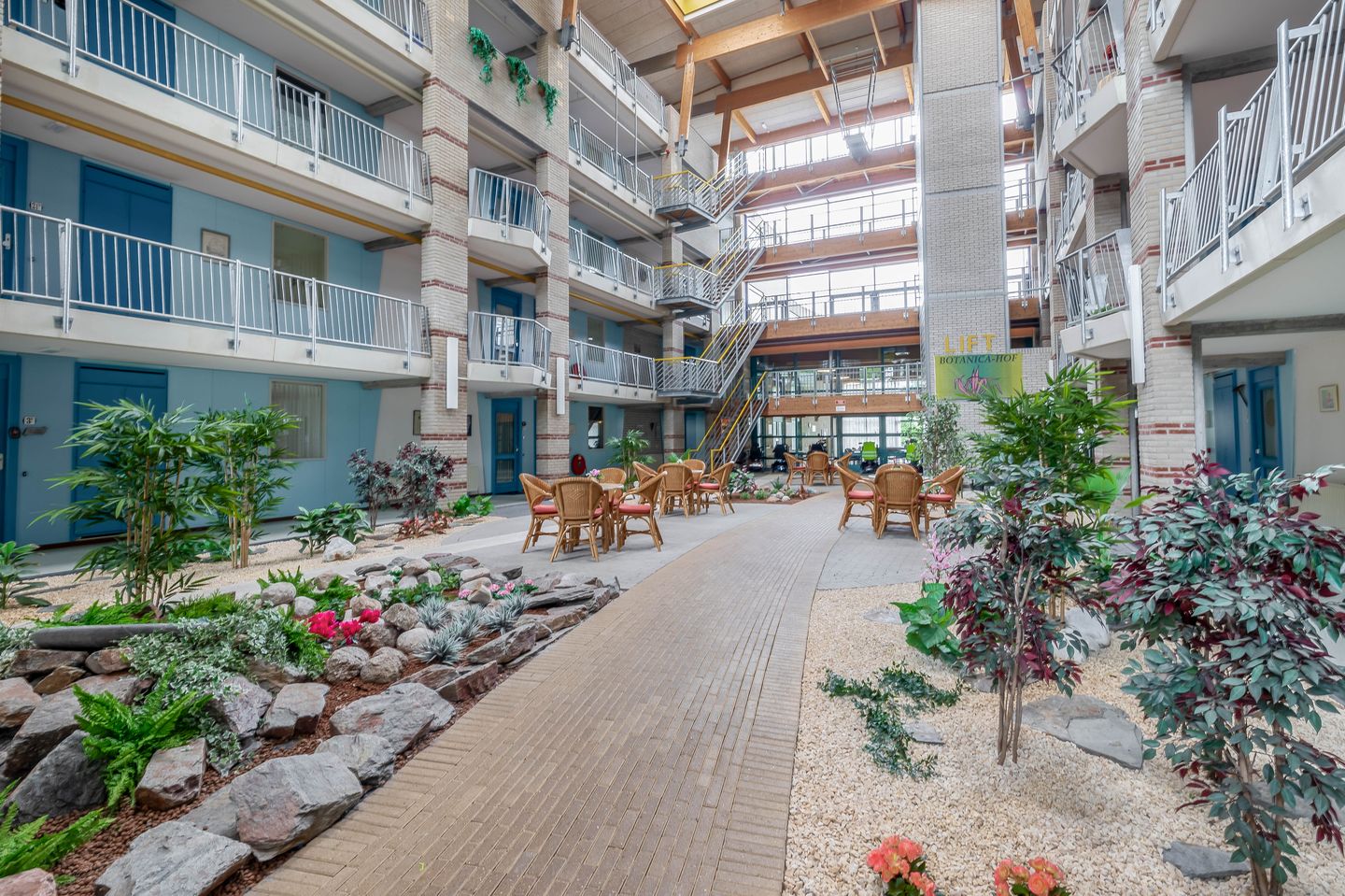 Photo 29 of Hofstraat 63-B19