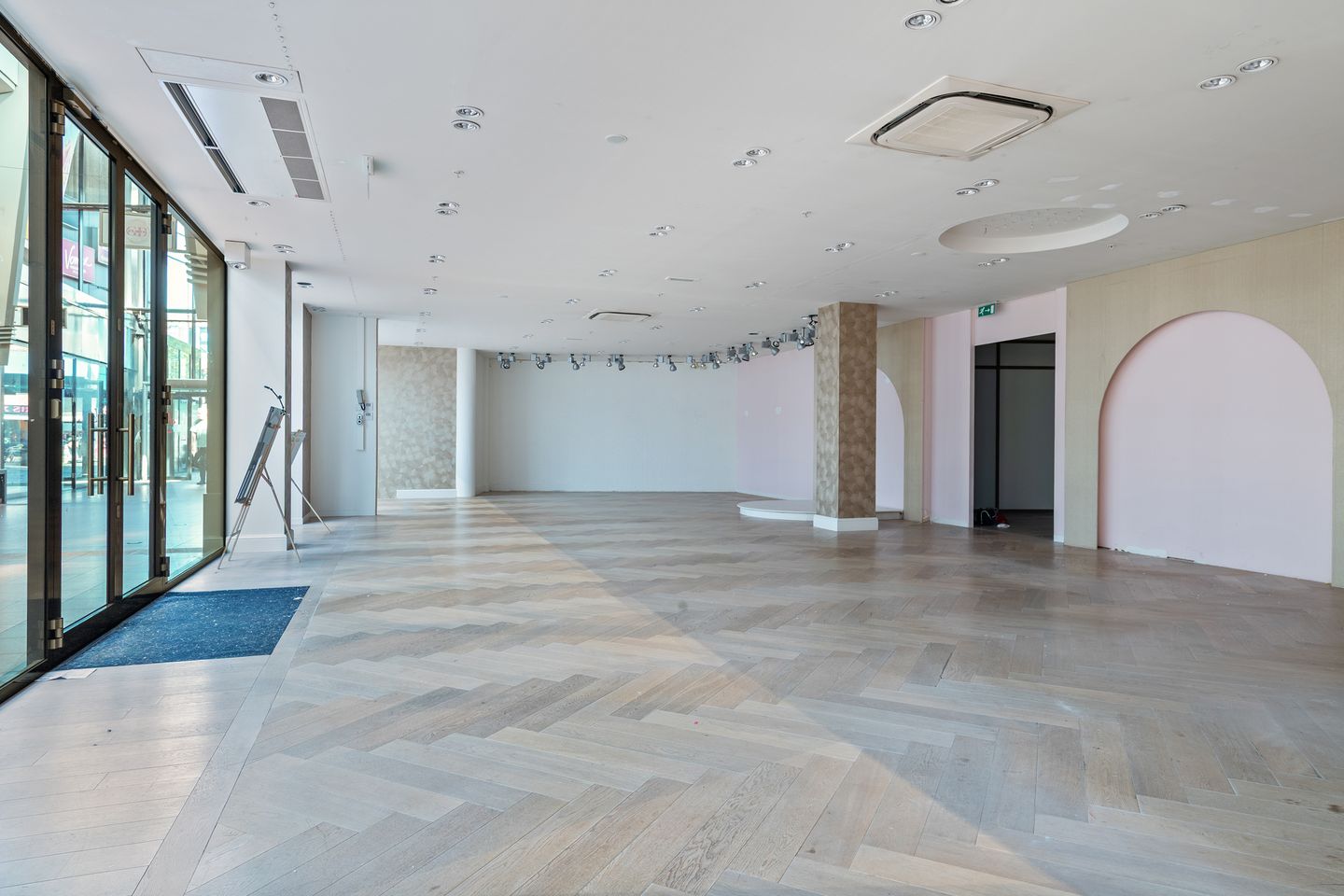 Bekijk foto 4 van Rozenhof unit 15