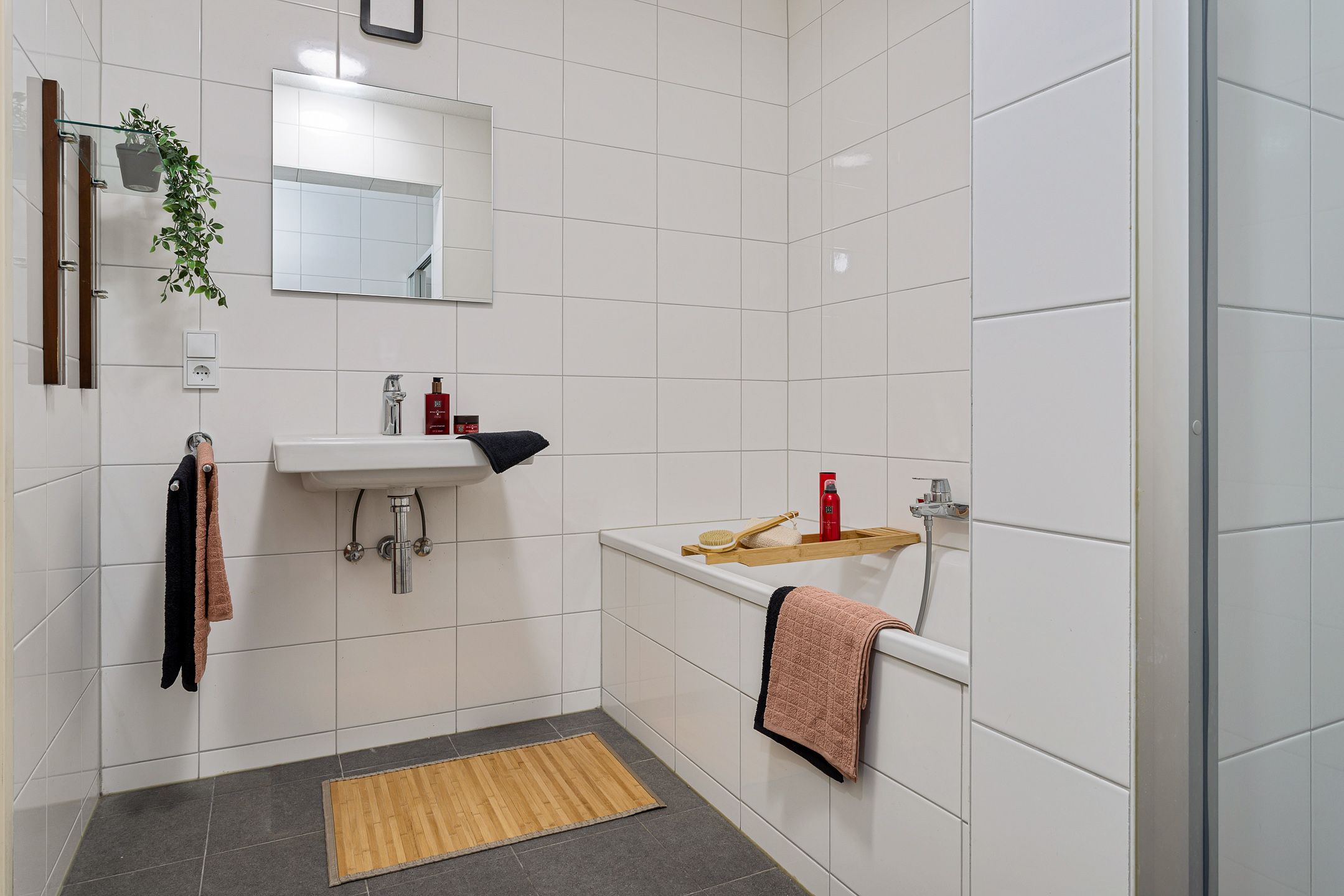 Photo 12 of De Roskam 119