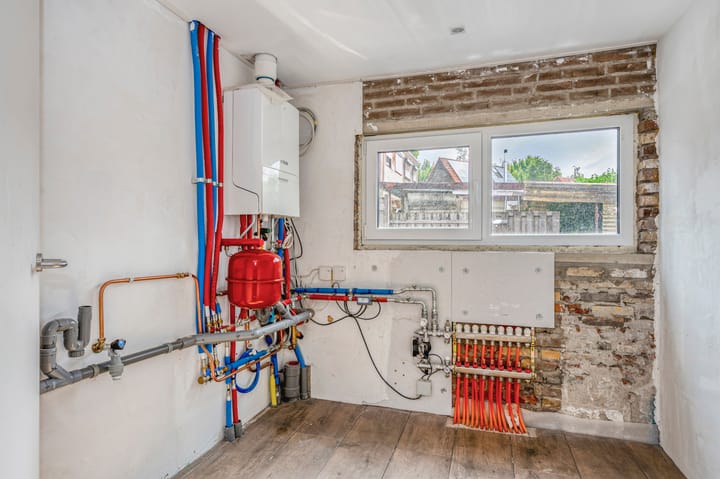 Photo 11 of Esdoornstraat 6