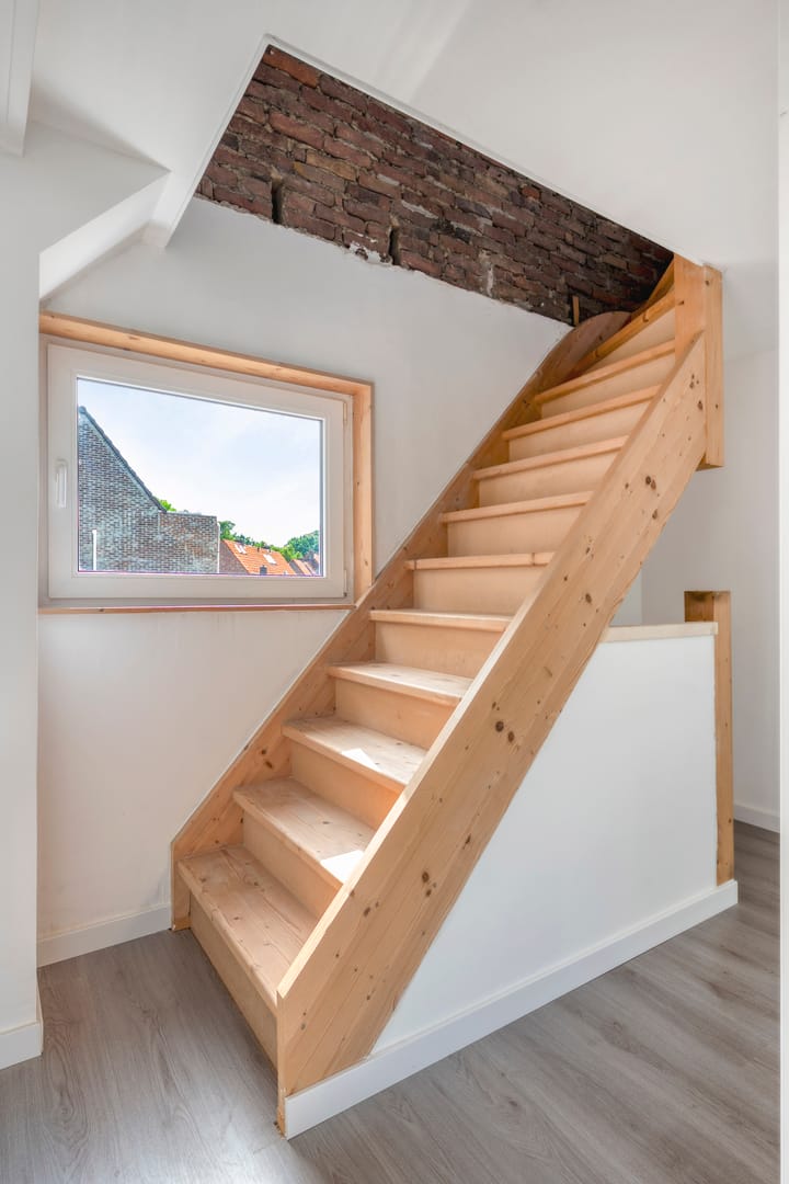 Photo 29 of Esdoornstraat 6