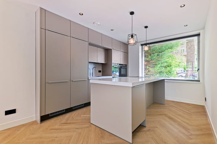 Photo 2 of Hoofdweg 65-H