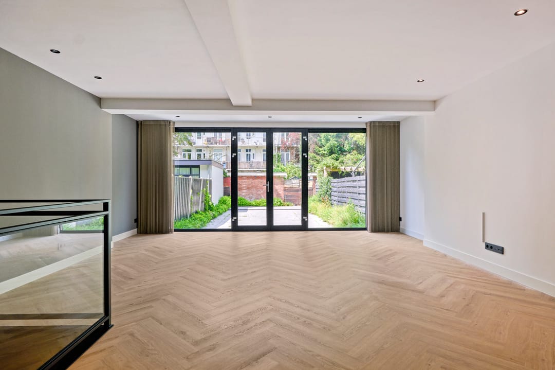 Foto 8 van Hoofdweg 65-H