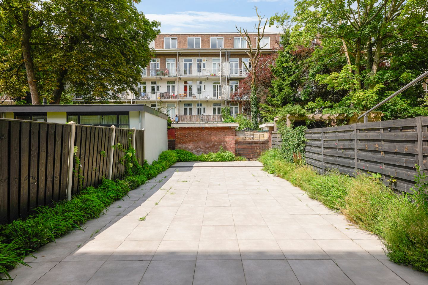 Foto 10 van Hoofdweg 65-H