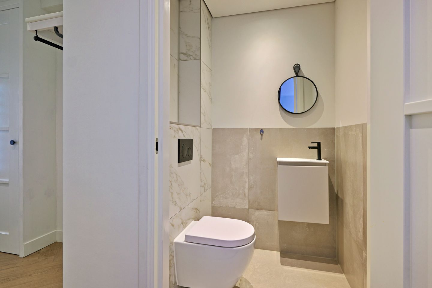 Foto 29 van Hoofdweg 65-H