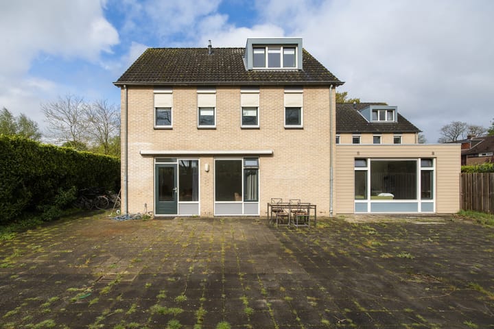 Photo 2 of Douwencamp 115