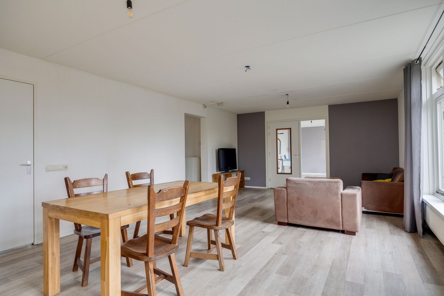 Foto 4 van Douwencamp 115