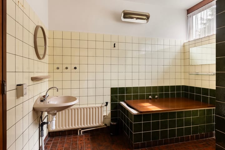 Photo 15 of Isaac Beekmanstraat 12