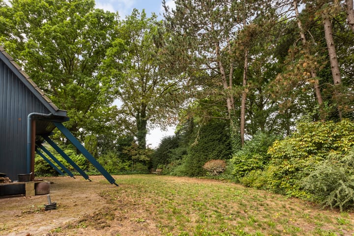 Photo 28 of Isaac Beekmanstraat 12