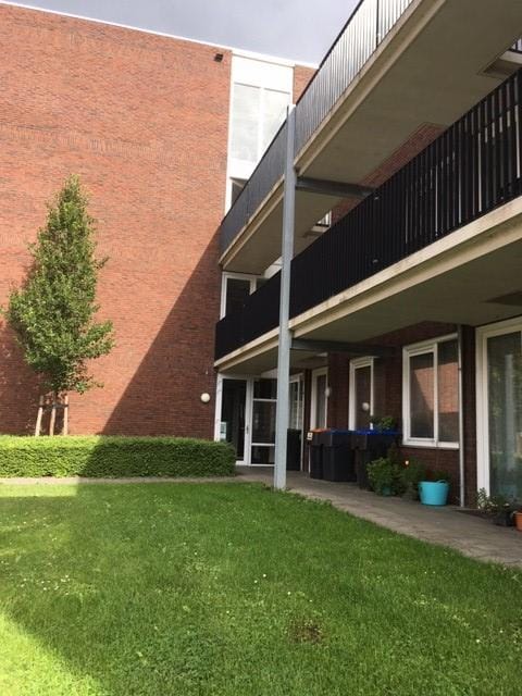 Foto 3 van Omslag 17