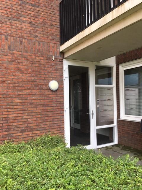 Photo 4 of Omslag 17