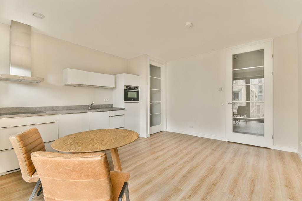 Foto 9 van Vluchtladderstraat 33