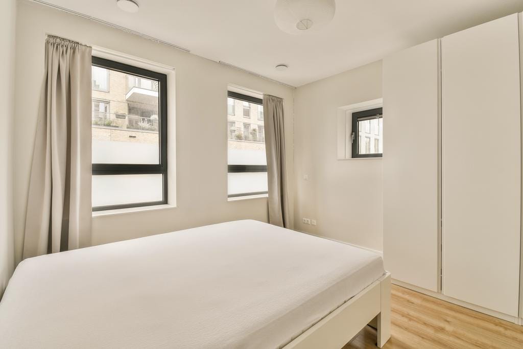 Foto 13 van Vluchtladderstraat 33