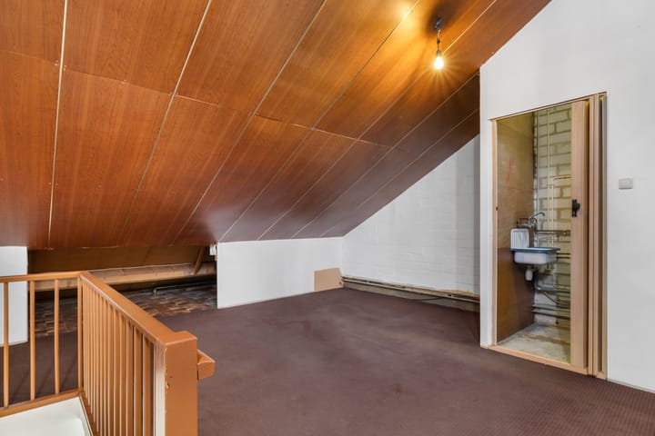 Foto 20 van Admiraal Helfrichstraat 86