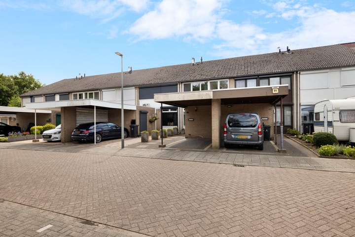 Foto 31 van Admiraal Helfrichstraat 86