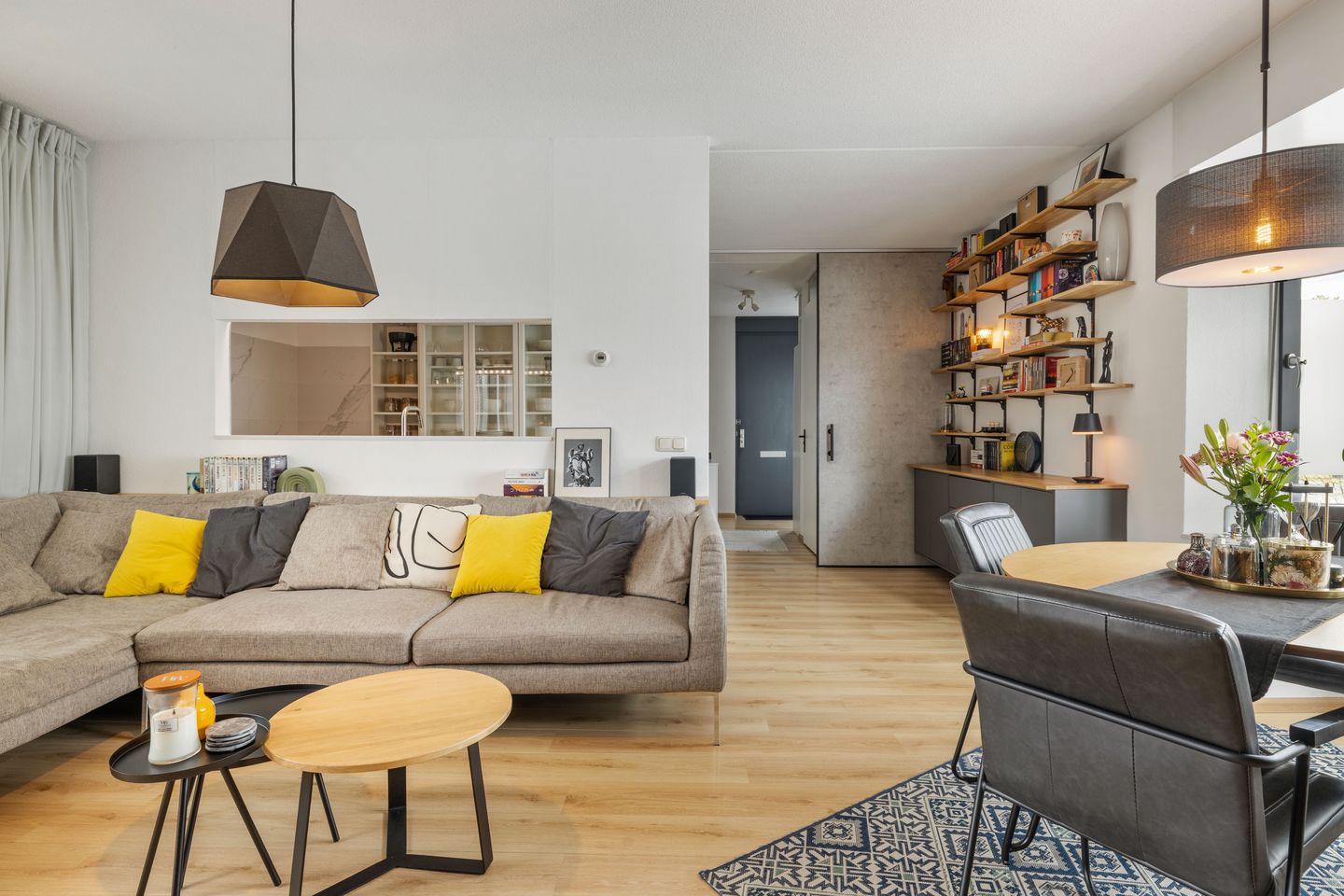 Photo 4 of Koningin Regentesselaan 104