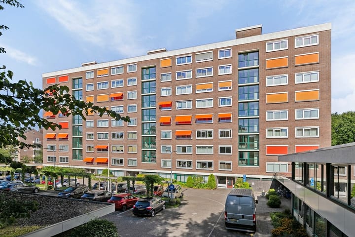 Foto 1 van Dr H. Colijnlaan 6-F172