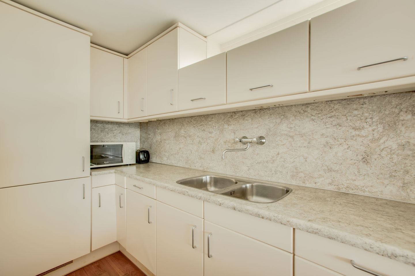 Foto 35 van Dr H. Colijnlaan 6-F172