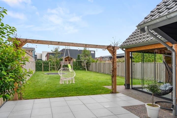 Foto 34 van Prins Bernhardlaan 28