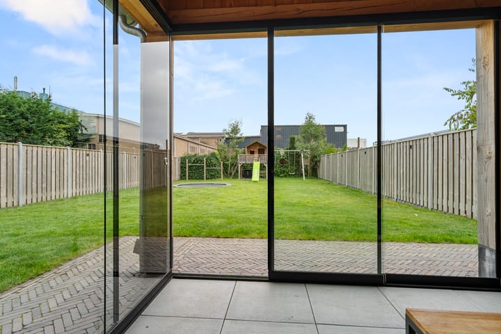 Foto 38 van Prins Bernhardlaan 28