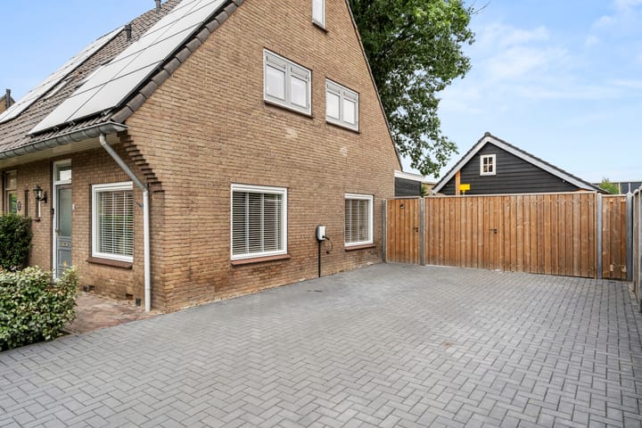 Foto 47 van Prins Bernhardlaan 28