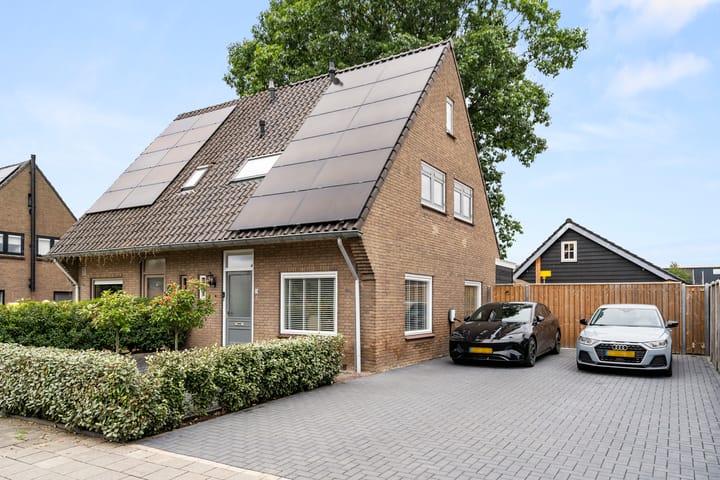 Foto 48 van Prins Bernhardlaan 28