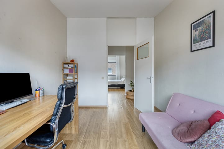 Foto 21 van Peerboltestraat 9