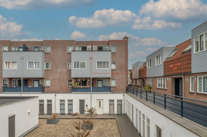 Foto 2 van Kaatsbaan 60