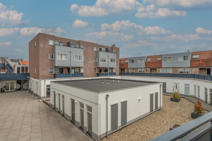 Foto 5 van Kaatsbaan 60